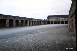 MAUTHAUSEN. PATIO INTERIOR